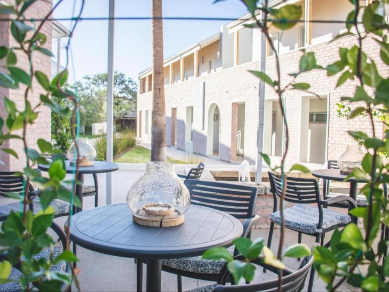 The Windhoek Luxury Suites Eksteriør bilde